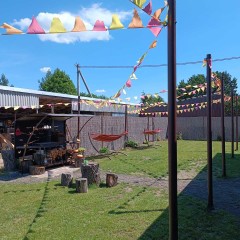 Двор фермы улиток